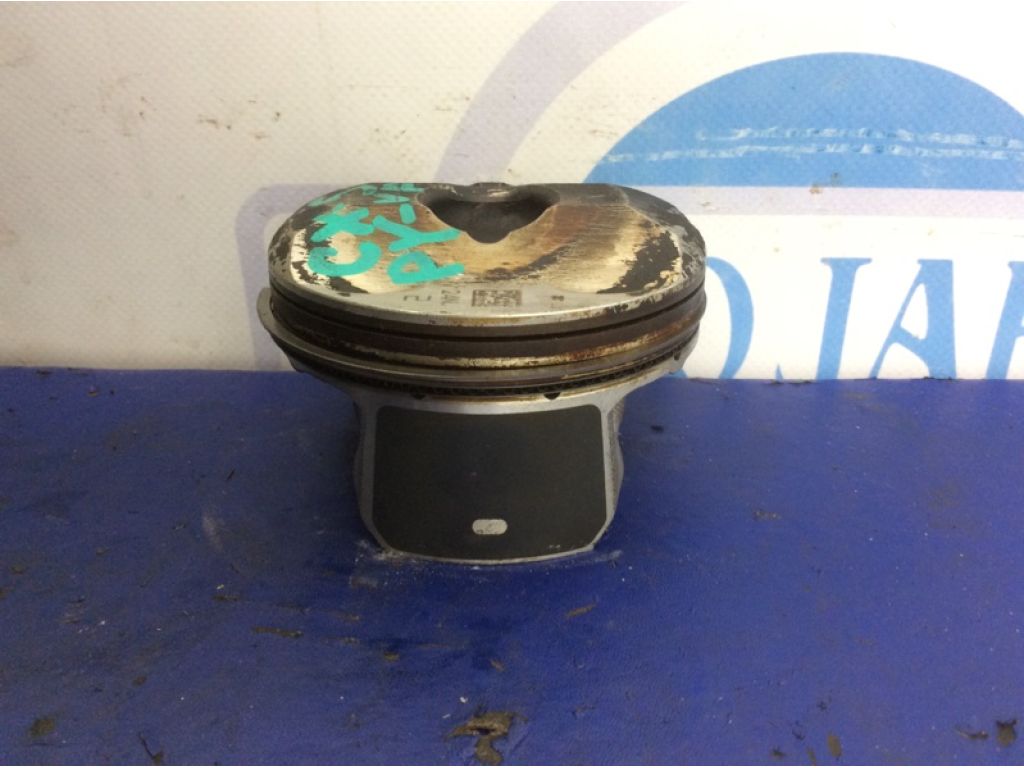 PEY2-11-SA0 | поршень MAZDA CX-5 (KE) 11-17 - Фото 2