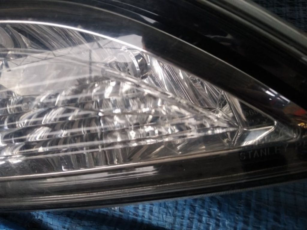 BBM4-51-3G0H | Ліхтар внутрішній задн. лів. MAZDA 3 BL 09-13 - Фото 4