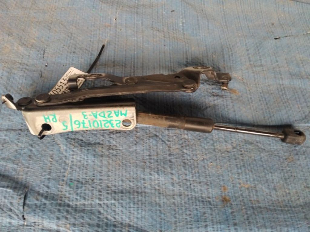 BBM4-52-710A | Петля кришки багажника прав. MAZDA 3 BL 09-13 - Фото 2