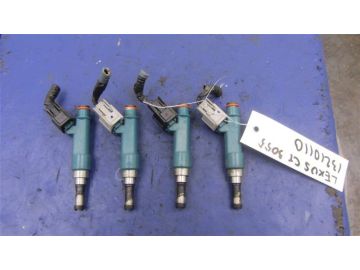 Форсунка паливна LEXUS CT200 11-17