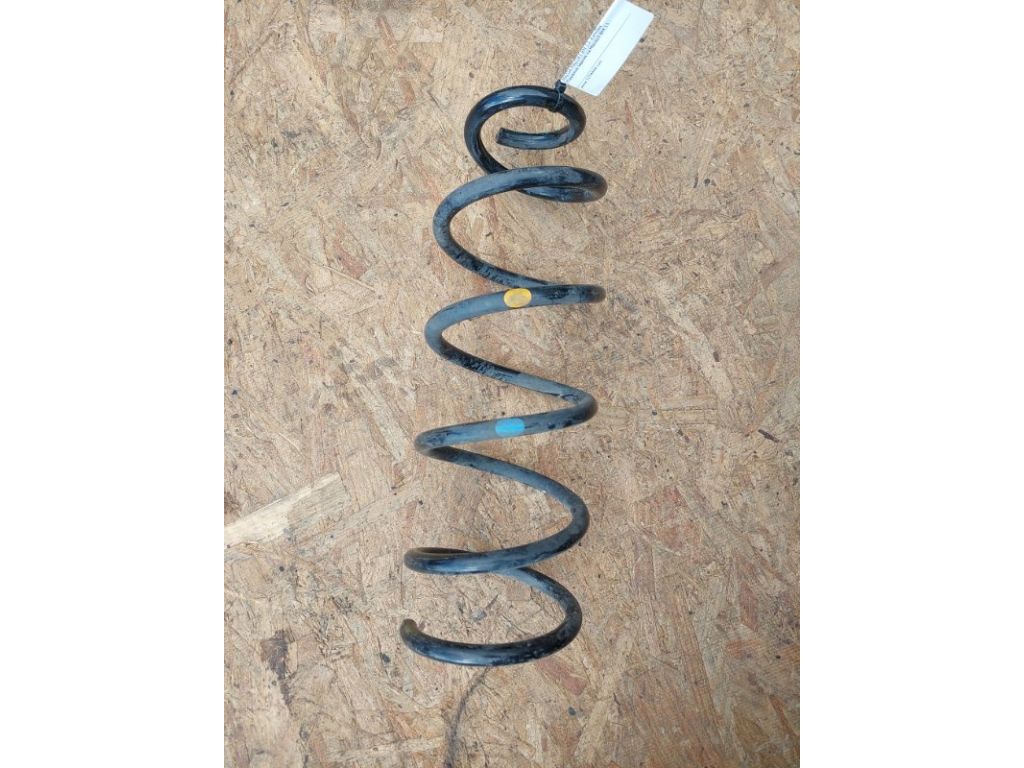 BJS9-28-011 | Пружина задней подвески MAZDA 3 BM 13-19