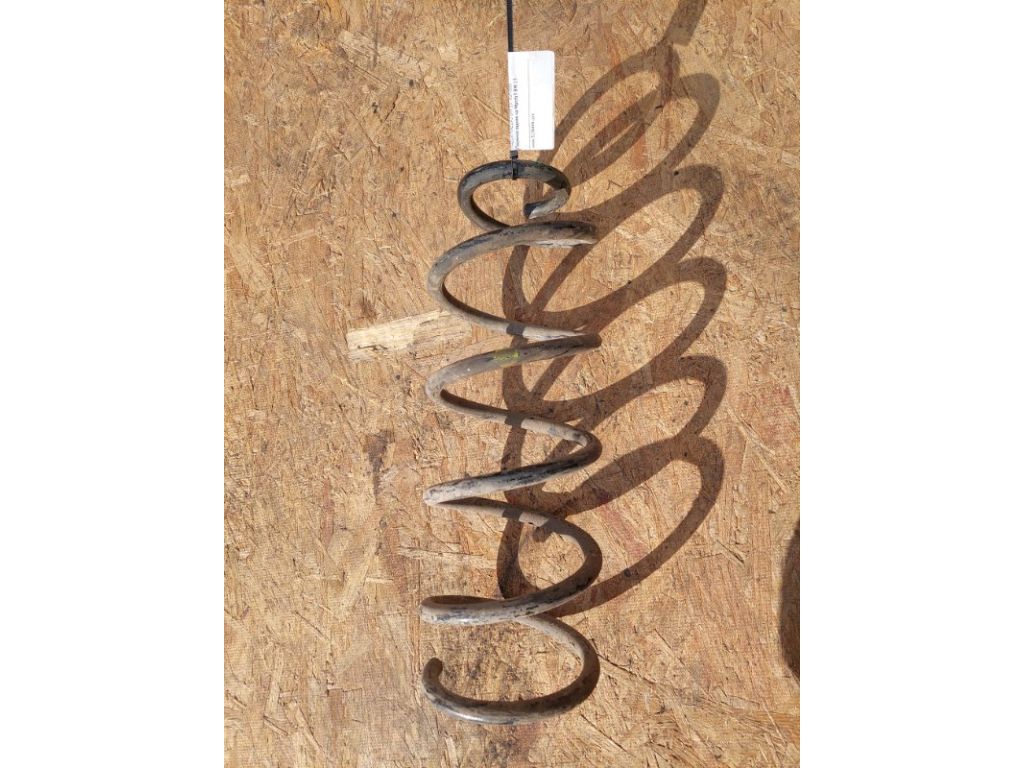 BJS9-28-011 | Пружина задней подвески MAZDA 3 BM 13-19