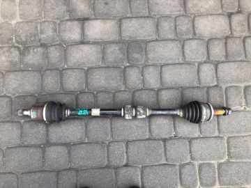 Привід передній прав. HYUNDAI I30 FD 07-12