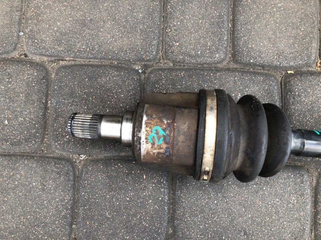 49500-2L210 | Привід передній прав. HYUNDAI I30 FD 07-12 - Фото 3