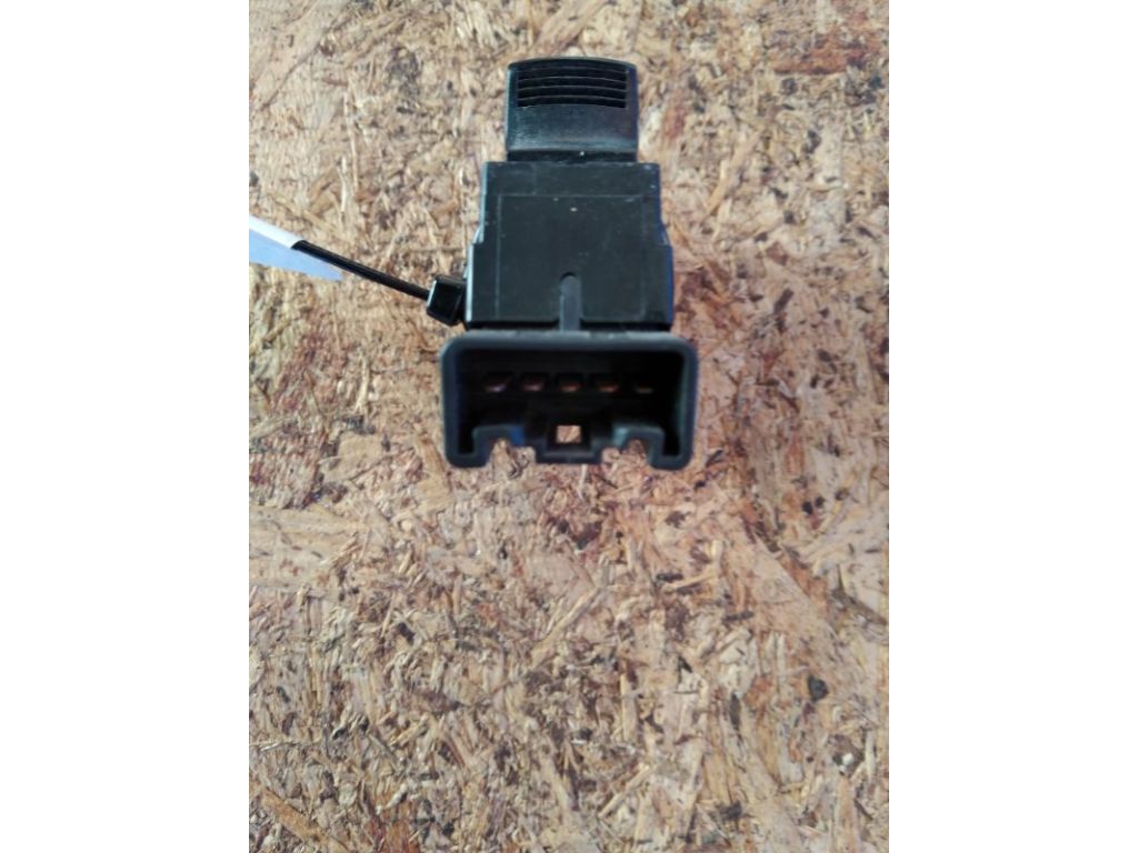 Кнопка склопідіймача SUZUKI SX4 06-13 - Фото 3