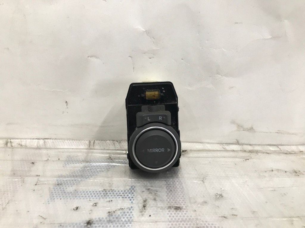 93573-3S000RAS | Блок управления зеркалами передн. лев. HYUNDAI SONATA YF 10-14