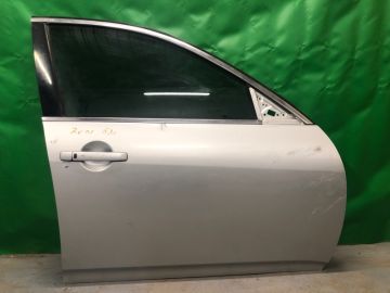 Двері передн. прав. INFINITI G25/G35/G37/Q40 06-14