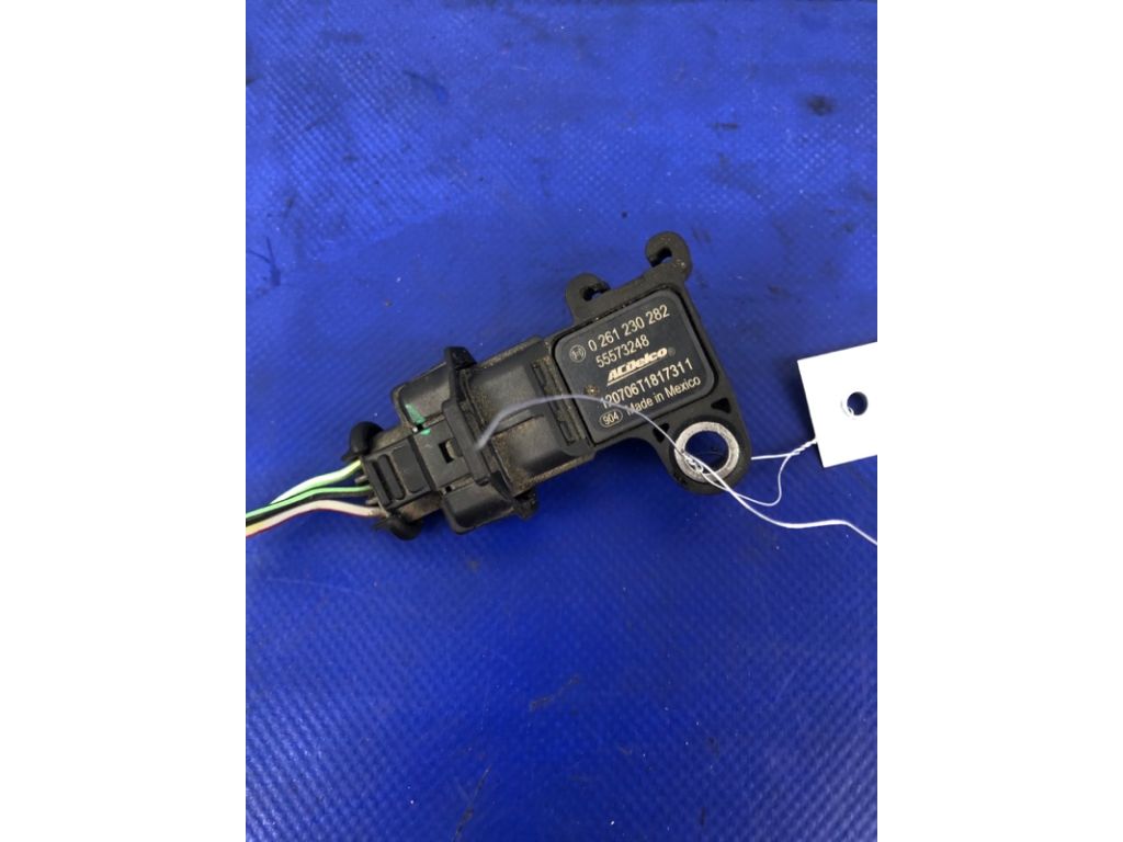 55573248 | Датчик абсолютного тиску (MAP sensor) CHEVROLET VOLT 10-15