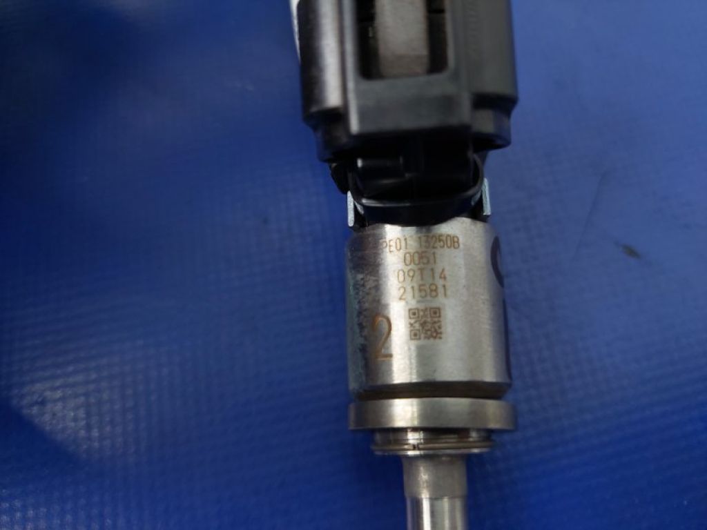 PE01-13-250B | Форсунка паливна MAZDA CX-5 (KE) 11-17 - Фото 2