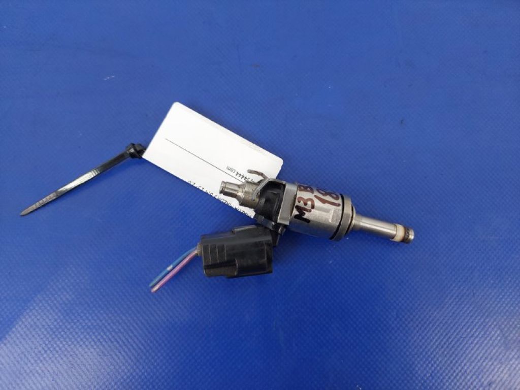 PE01-13-250B | Форсунка паливна MAZDA 3 BM 13-19