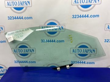 Скло дверей передн. прав. HONDA ACCORD USA 03-07