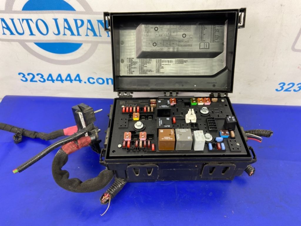 22785254 | Блок запобіжників моторний відсік CHEVROLET VOLT 10-15