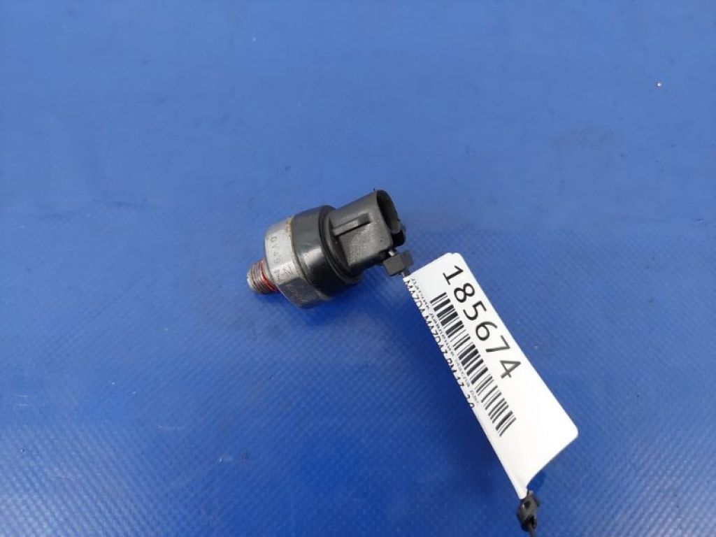 PE01-18-501B | Датчик давления масла ДВС MAZDA 3 BM 13-19