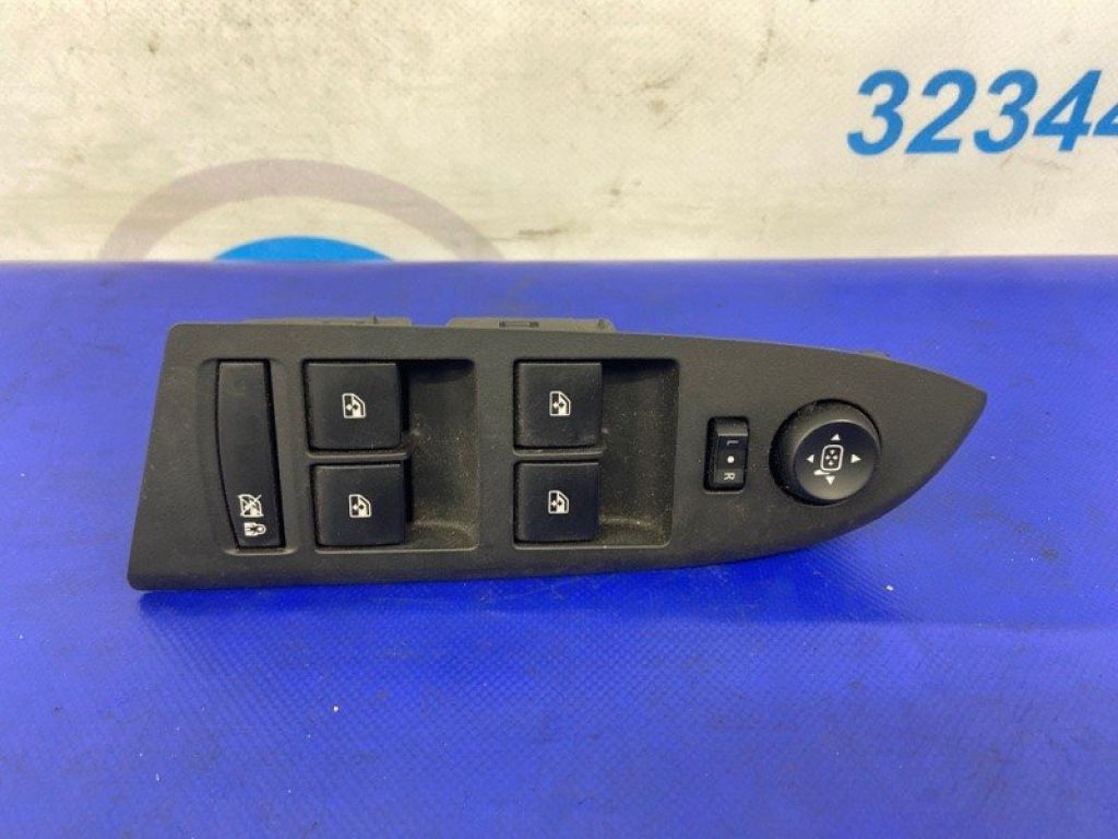 20838852 | Блок керування склопідіймачами передн. лів. CHEVROLET VOLT 10-15
