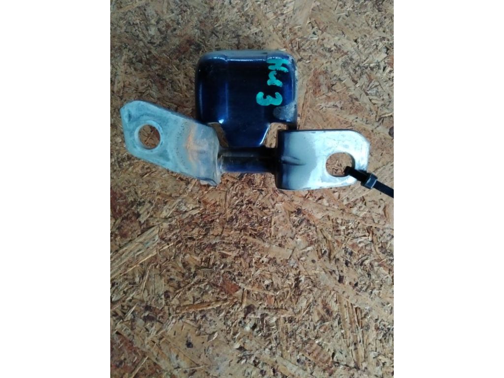 D461-72-240 | Петля двері нижня задн. прав. MAZDA CX-9 06-16 - Фото 3