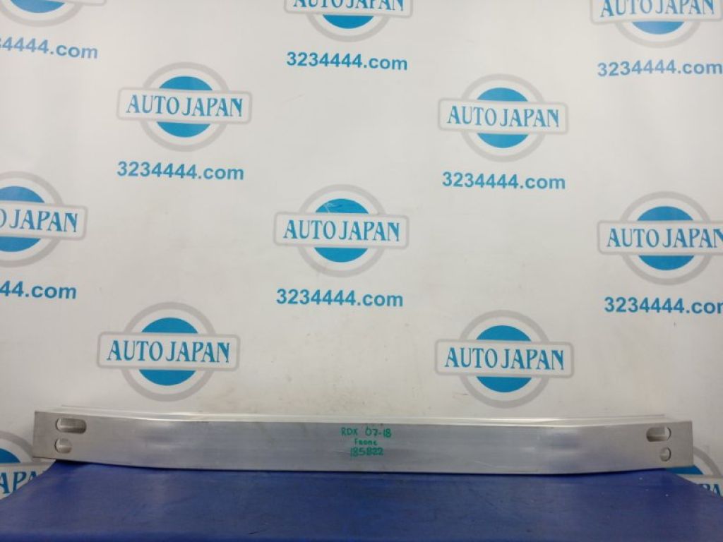 71131-STK-A00 | Підсилювач переднього бампера ACURA RDX 06-12