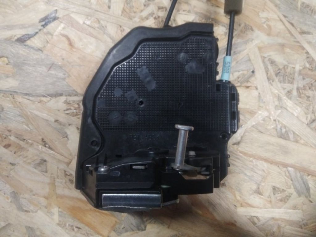 69050-06100 | Замок двері задн. прав. TOYOTA CAMRY 40 06-11 - Фото 6