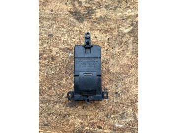 Кнопка стеклоподъемника задн. лев. HONDA ACCORD CR 13-18