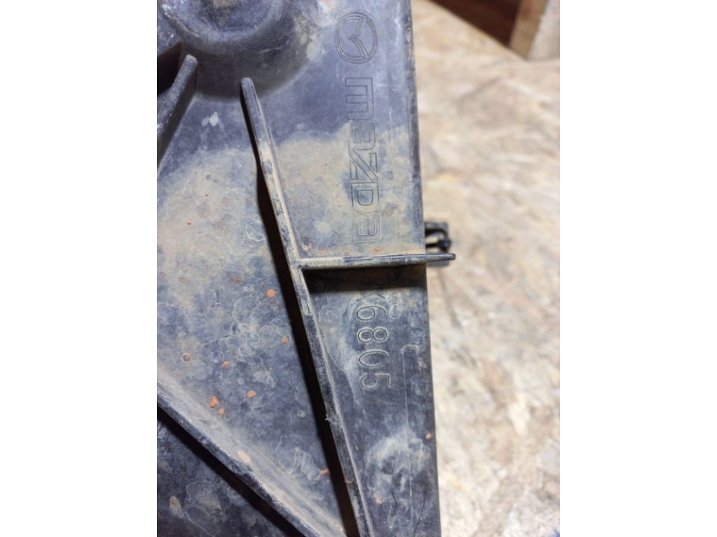 L206-56-041E | Полка аккумулятора MAZDA CX-9 06-16 - Фото 3