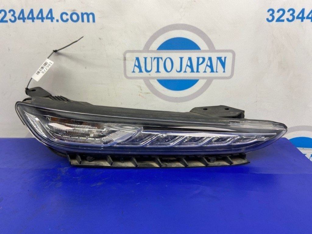 92208-J9000 | Дневной ходовой огонь передн. прав. HYUNDAI KONA OS 17-23