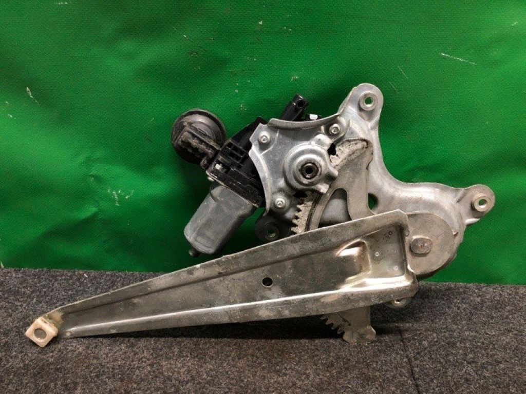 69804-06110 | Стеклоподъемник задн. лев. TOYOTA CAMRY 40 06-11 - Фото 4