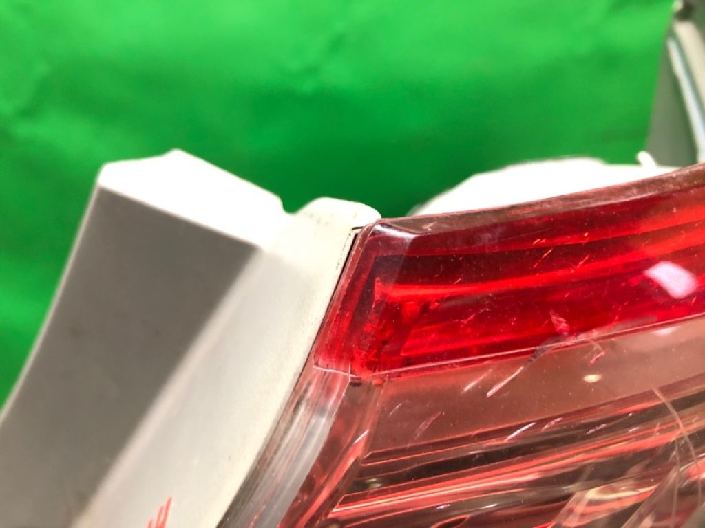 81550-06240 | Фонарь наружный задн. прав. TOYOTA CAMRY 40 06-11 - Фото 2