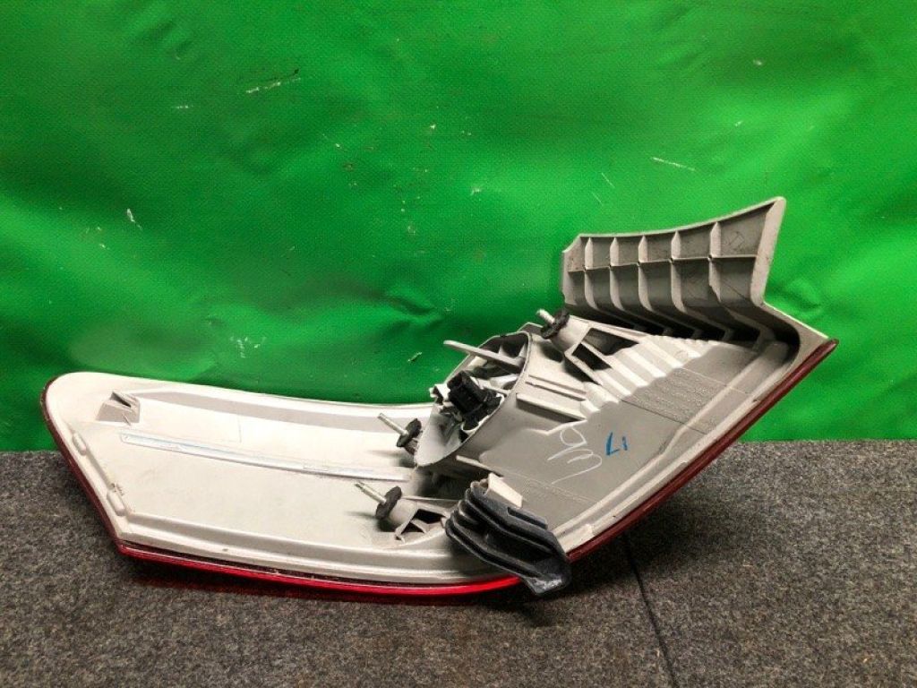 81550-06240 | Фонарь наружный задн. прав. TOYOTA CAMRY 40 06-11 - Фото 6