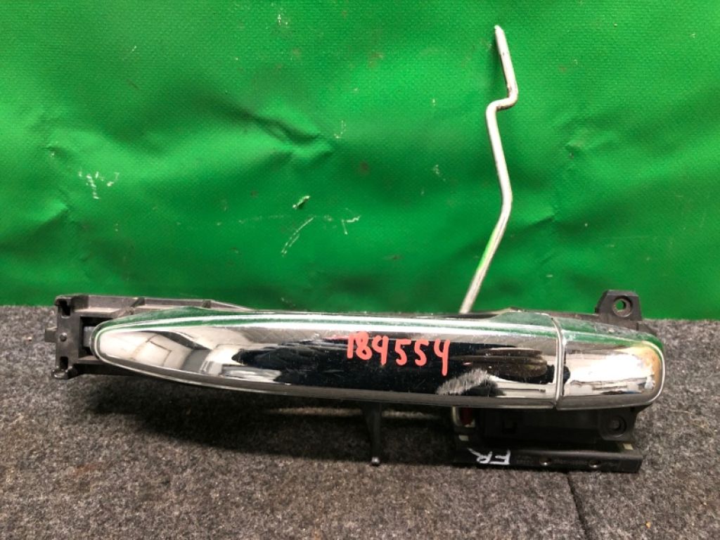 69211-06060-A0 | Ручка двери наружная передн. прав. TOYOTA CAMRY 40 06-11