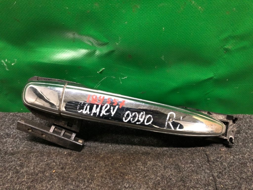 69211-06060-A0 | Ручка двері зовнішня задн. лів. TOYOTA CAMRY 40 06-11