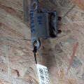 68810-52060 | Петля крышки багажника задн. прав. TOYOTA HIGHLANDER 01-07