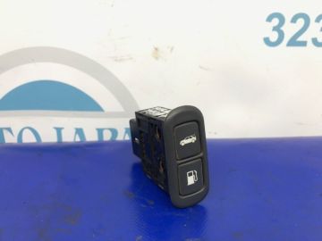 Кнопка відкриття багажника внутрішня KIA SORENTO BL 02-09