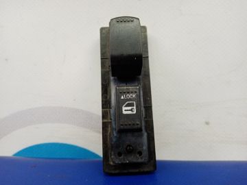 Кнопка склопідіймача передн. прав. SUZUKI SX4 06-13