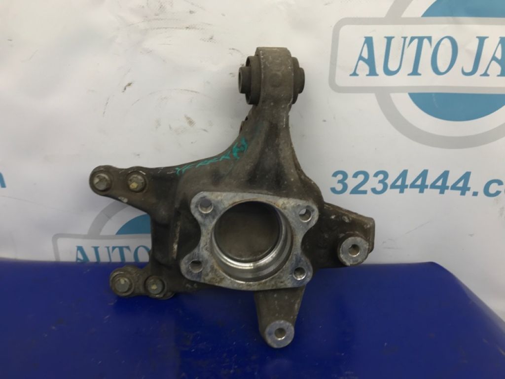 52720-3Q010 | Цапфа задн. прав. HYUNDAI SONATA YF 10-14