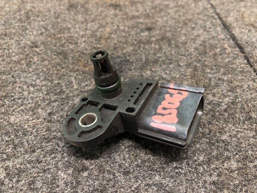 L3K9-18-211A | Датчик абсолютного давления (MAP sensor) MAZDA CX-7 06-12