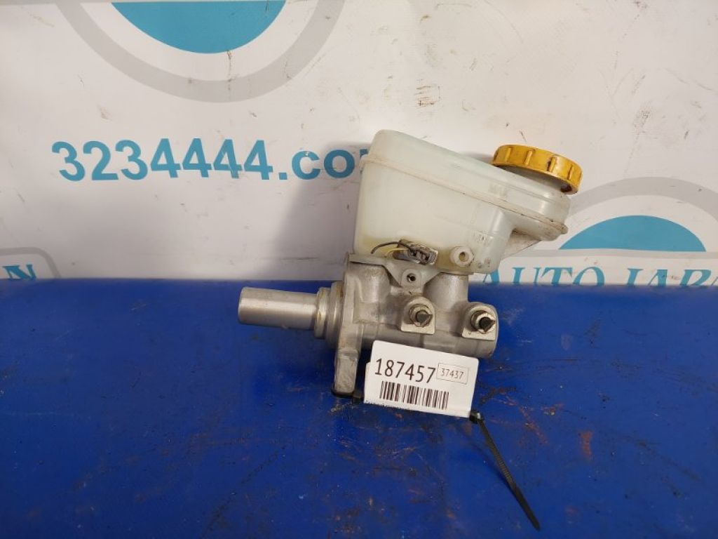 26449FJ011 | Главный тормозной цилиндр SUBARU LEGACY BN 14-18