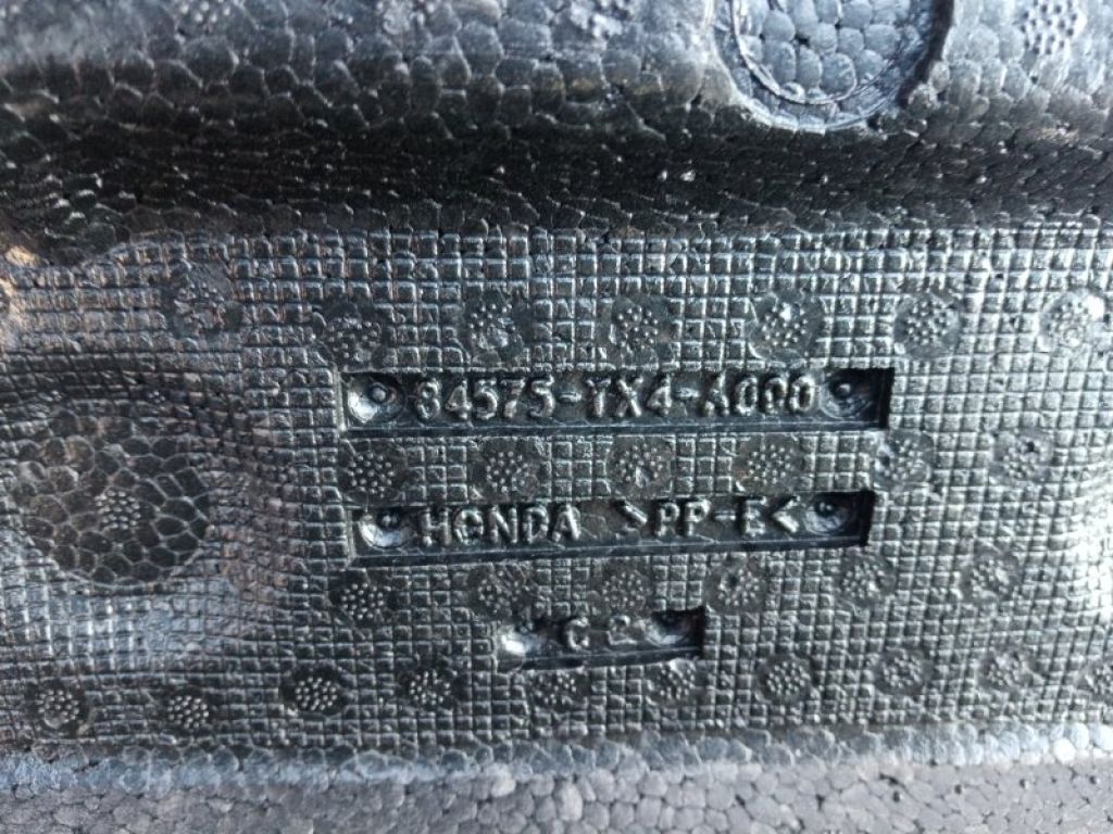 84575-TX4-A01 | Скринька інструментальна лів. ACURA RDX 12-19 - Фото 4