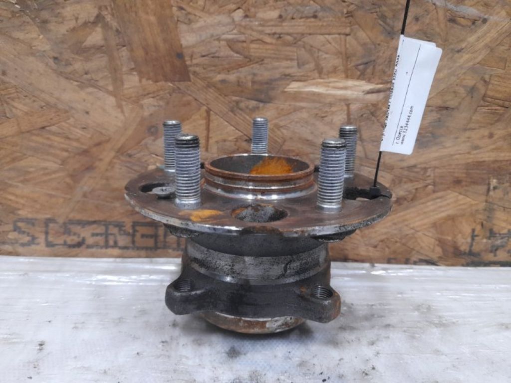 42200-T0B-951 | Ступица задн. ACURA RDX 12-19