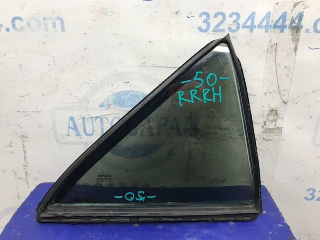 68124-06130 | Стекло двери глухое задн. лев. TOYOTA CAMRY 50 12-15