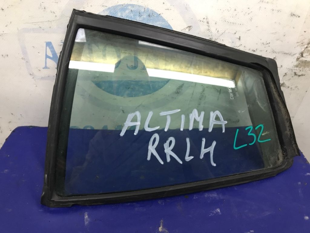 82263-JA00A | Стекло двери глухое задн. лев. NISSAN ALTIMA L32 07-12