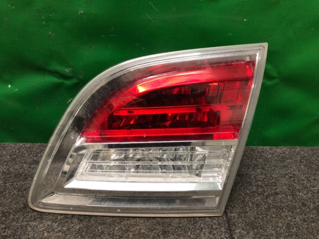 TD11513F0F | Фонарь внутренний задн. прав. MAZDA CX-9 06-16