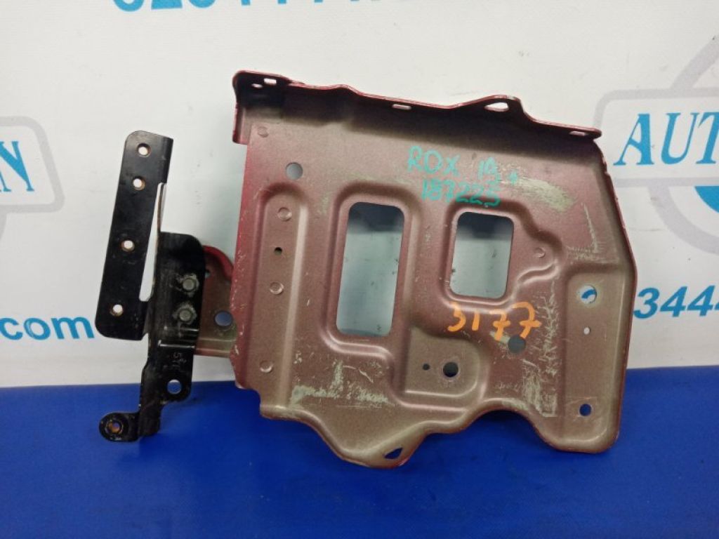 60630-TJB-A00ZZ | Полиця акумулятора ACURA RDX 19-