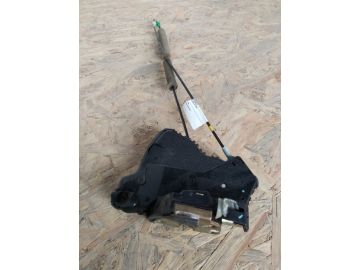 Замок двері передн. прав. TOYOTA CAMRY 30 02-06