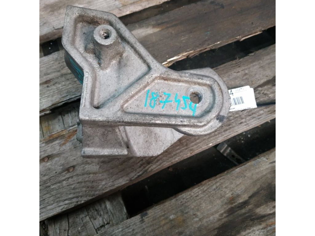 1092A035 | Кронштейн КПП MITSUBISHI LANCER X 10 07-15