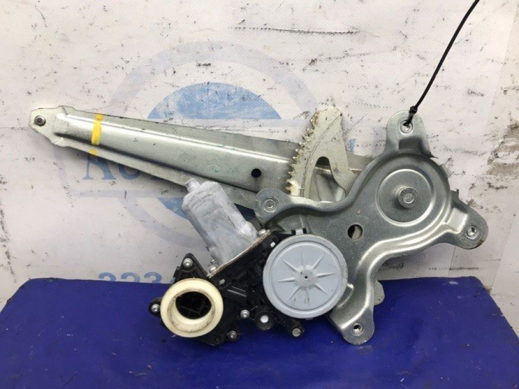 69804-12180 | Стеклоподъемник задн. лев. LEXUS ES350 06-12
