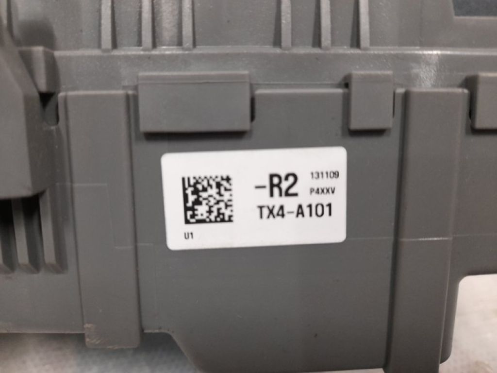 38200-TX4-A11 | Блок запобіжників салон ACURA RDX 12-19 - Фото 4