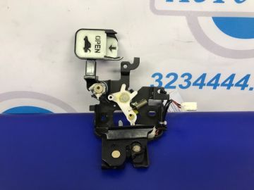 Замок кришки багажника MAZDA 3 BK 03-08