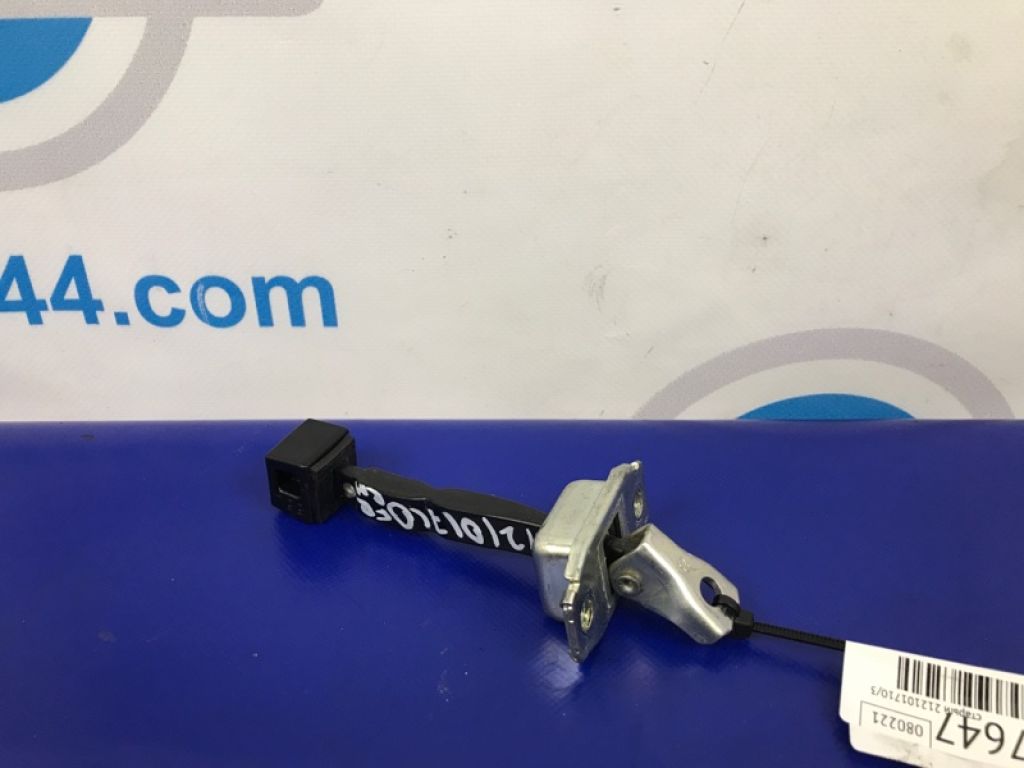 5702A079 | Ограничитель двери передн. прав. MITSUBISHI ASX / OUTLANDER SPORT 10-21