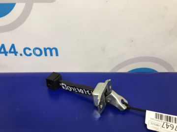 Ограничитель двери передн. прав. MITSUBISHI ASX / OUTLANDER SPORT 10-21