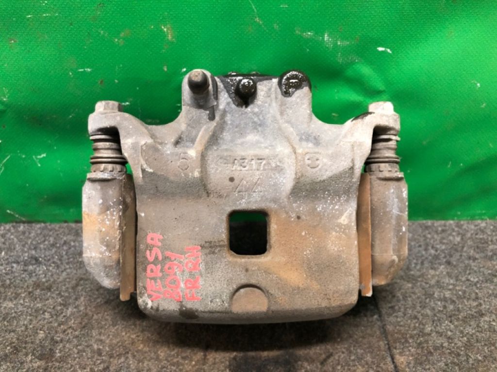 41001-EM30A | Суппорт тормозной передн. прав. NISSAN TIIDA/VERSA C11 04-11