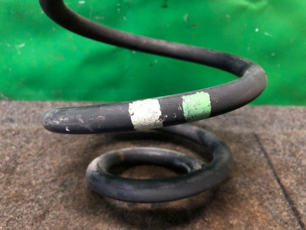 55020-EM00A | Пружина задньої підвіски NISSAN TIIDA/VERSA C11 04-11 - Фото 3